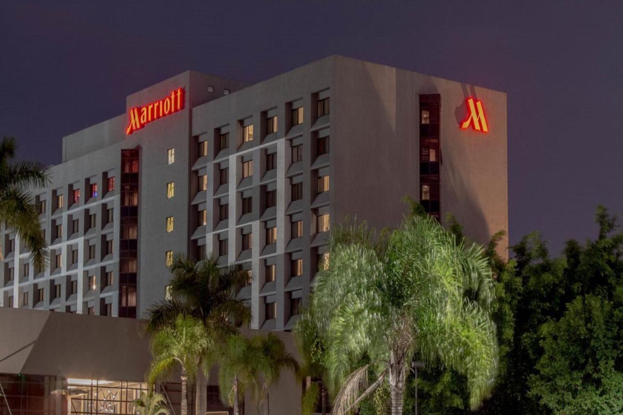 Marriott Sao Paulo Airport Hotel Guarulhos Luaran gambar Marriott's Desert Springs Hotel