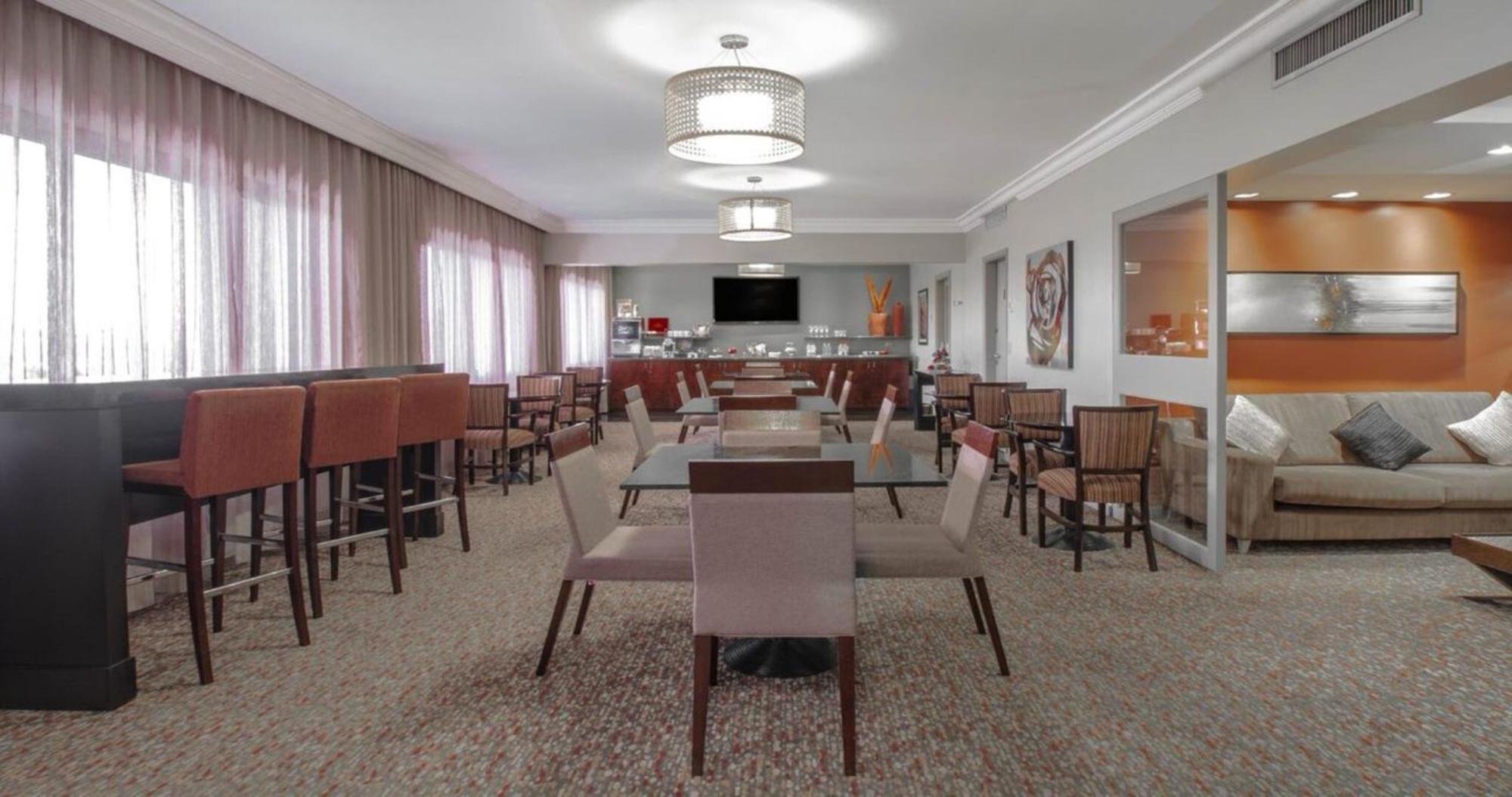 Marriott Sao Paulo Airport Hotel Guarulhos Luaran gambar The Club at Newark Airport